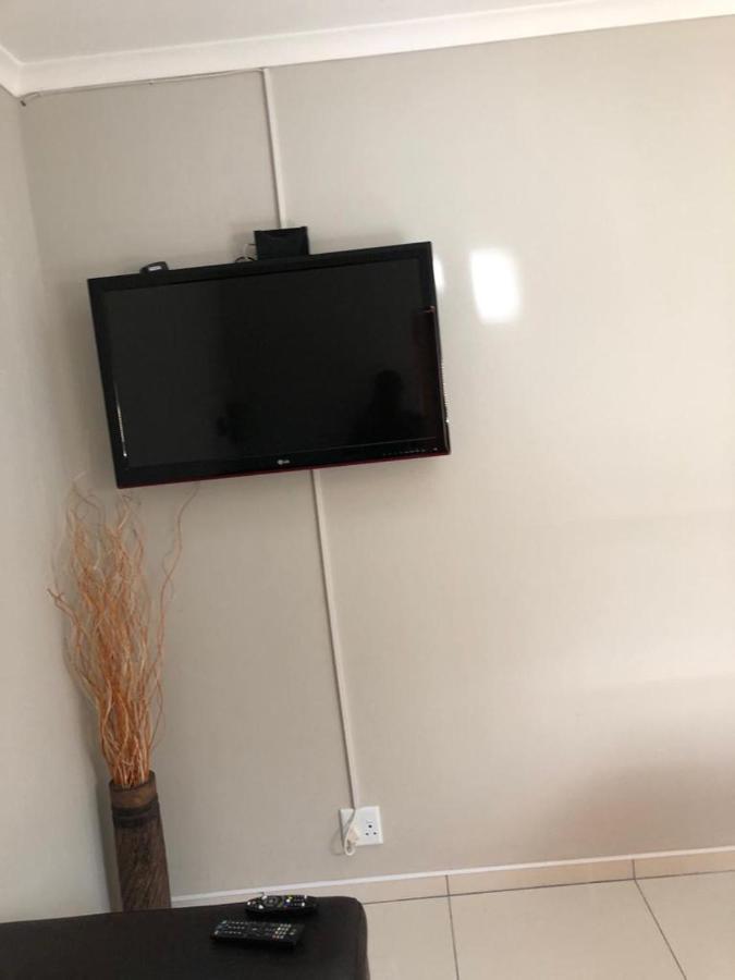 Tuna Self Catering Swakopmund Buitenkant foto