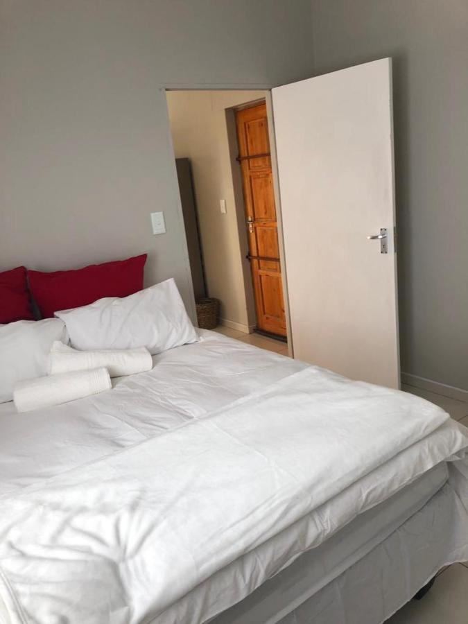 Tuna Self Catering Swakopmund Buitenkant foto